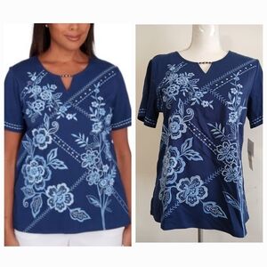 Alfred Dunner Size PS Womens Navy Short Sleeve Embroidered Top NEW